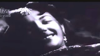 ham tum ye bahar dekho rang laya pyar Amber1952NargisampRaj K Rafi LataShakeelGhulam Mohda tri [upl. by Amadeo]