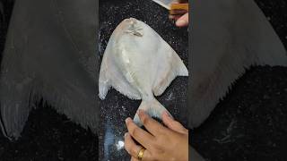 Fish cleaning and cuttingyoutubeshorts fishcleaning fishcutting ytshorts shortvideo fish [upl. by Erialb]