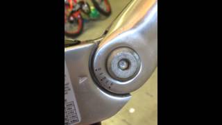 Adjust the angle  height of handle bar on schwinn [upl. by Eixam]