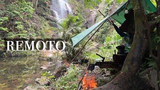 CACHOEIRA misteriosa de DIFÍCIL acesso Passar a NOITE aqui não é tarefa FÁCIL JACARÉS  MORCEGOS🏕️ [upl. by Kendrick]