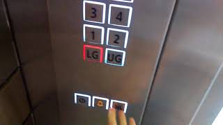 Talking Schindler Elevator at Tunjungan Plaza 6 Surabaya [upl. by Short]