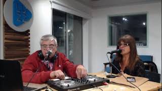 Emisión en directo de De LU 22 RADIO TANDIL [upl. by Retsevlys]