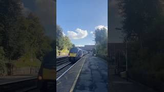 Train at Belper Derbyshire Meridian 222019 LondonSheffield [upl. by Maloy]