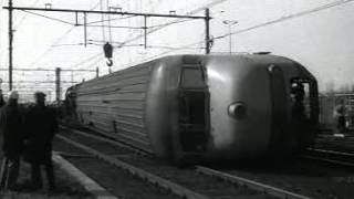 Treinongeluk bij Hoek van Holland 1978 [upl. by Mandi]