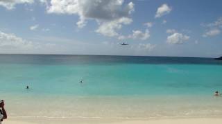 SaintMartin StMaarten  Atterrissage Boeing 747 KLM octobre 2009 [upl. by Derrej]