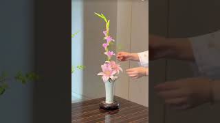 Ikebana p1 flowers artofliving chillvibes lifestyle ikebana [upl. by Lafleur]