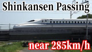 【near 285kmh】Tokaido Shinkansen quotNOZOMIquot passing at high speed 東海道新幹線 相模川橋梁 超高速通過シーン集！！！ [upl. by Choong]