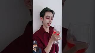 VAMPIR DRAKULA HAUS MINUM DAR ⁉️😱shorts funny dubbing [upl. by Cown]