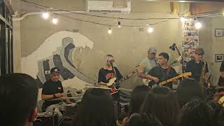 Sud  Dumaloy Live Performance at Jess and Pats Maginhawa Street  December 28 2023 [upl. by Dnalevets]