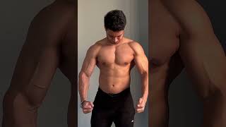 Lean bulking vs dirty bulking  How to Lean Bulk [upl. by Nanerb873]