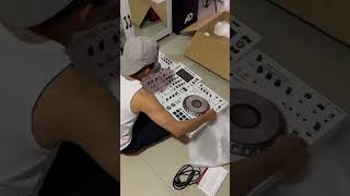 UNBOXING Pioneer XDJXZ White Edition 🥶🤍 edmerlou rekordboxdj [upl. by Radloff605]