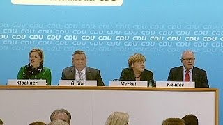 Germania Cdu di Merkel vota compatta accordo governo con Spd [upl. by Ahswat]