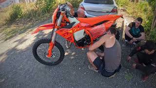 KTM EXC 300 TBI SIX DAYS 2025 [upl. by Llenrahs768]