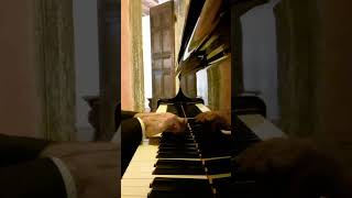 Daniele Di Pomponio  Chopin Notturno op9 n2 seconda versione e uso diverso delle dita [upl. by Zilvia]