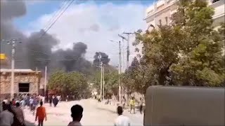 Smoke seen billowing in aftermath of massive explosion in Beledweyne Somalia [upl. by Lancelle]