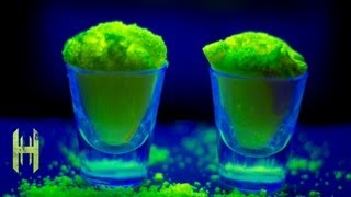 Amazing Glow Powder  Fluorescein [upl. by Burgess72]