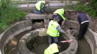 COTSWOLD CANALS  restoration  Canal Volunteers at Work [upl. by Jeroma807]