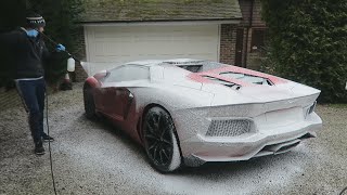 Dirty Lamborghini gets a rubdown [upl. by Chlores]