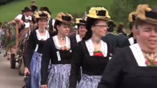 Gaufest  Festzug  Teil 3 Staudach 2014 [upl. by Annaigroeg]