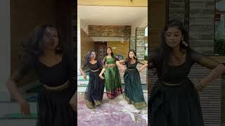 This song ♥️🤞dance dancecover tamil randakka shorts [upl. by Neel]