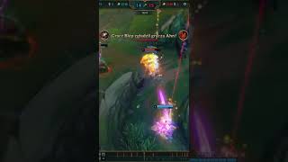 KOG MAW STEAL KILL ADN RAN AWAY 😱😱 shorts [upl. by Lenoj709]