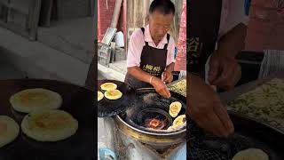 Scallion pancakes made on the street look delicious [upl. by Ditmore]