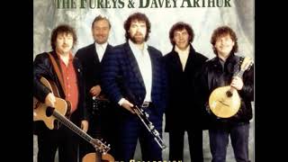 THE FUREYS AND DAVEY ARTHUR ABSENT FRIENDS WITH LYRICS [upl. by Sitrik]