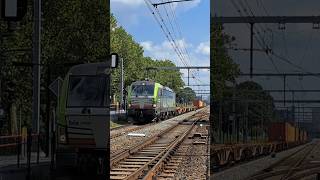 Fantasic deafening train Horn in the Netherlands train zug tren railway treno treinen [upl. by Debra913]