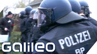 Knallhart Die Ausbildung bei der Bundespolizei  Galileo  ProSieben [upl. by Atte]