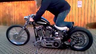 Harley Evo Bobber first Kickstart [upl. by Eniagrom370]