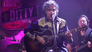 John Oates performs Maneater live at DittyTV [upl. by Schoenfelder]