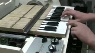 Mellotron M400 glide function [upl. by Burley]