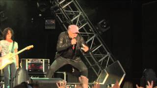 Vasco Rossi Luomo più semplice  Live Kom 013 Video Ufficiale [upl. by Ahsotan729]