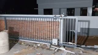 Automatic Remote controlled electric sliding gate opener dealer kottayam [upl. by Enaile]