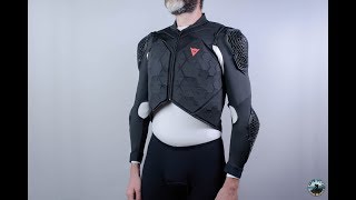 In test DAINESE Rhyolite 2 Safety Jacket [upl. by Yerfoeg]