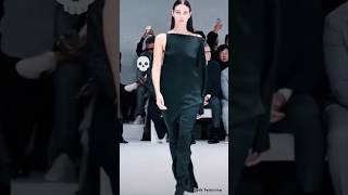 Vittoria ceretti runway walk is totally insane 🥵👠💅🏻vittoriacerettisupermodelviralshorts2024 [upl. by Caleb]