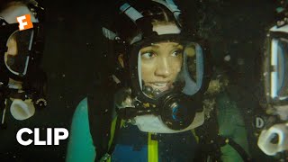 47 Meters Down Uncaged Movie Clip  Stay Close 2019  Movieclips Indie [upl. by Esaertal]