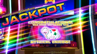 UNICOW 400 SPIN JACKPOT  Invaders Return From the Planet Moolah  CASINO SLOTS [upl. by Akerdnuhs176]