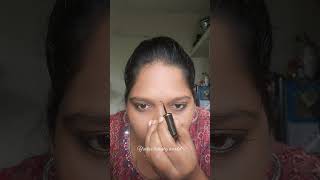 letter Bindi 💛 bindi bindhi pottu beautyhacks beutyhack hacks beauty yadvi [upl. by Anirazc]