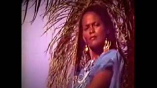 KASSAV chant Jocelyne Beroard quotmové jouquot ZOUK [upl. by Piers494]