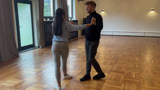 Rumba Basic Figuren mit Sarah amp Richard [upl. by Jer]