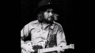 WAYLON JENNINGS LIVE ALBANY PALACE THEATRE ALBANY NY JUNE 10 1983 [upl. by Arakaj]