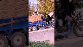 Three wheeler Trolley wealbarrow Self vacating Trolley 🛒Automatic Trolley shortsvideo trending [upl. by Gnoy]