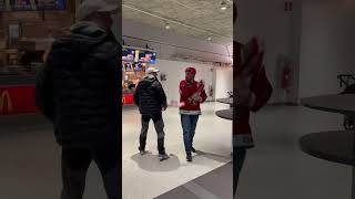 Hockey 🤩🏒Rensar i Scandinavium goilarn goilpartiet fyp foryou frolundahc [upl. by Leftwich]