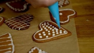 Mitt kök Pepparkakor med glasyr  TV4 [upl. by Wilsey208]