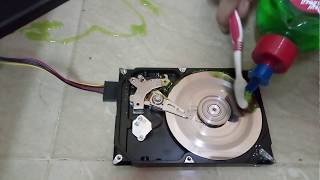 Clean hard drive platter with 100 working [upl. by Vanny]