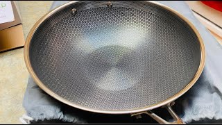 Unboxing Hexclad Cookware 12quot Hybrid Wok [upl. by Francois]