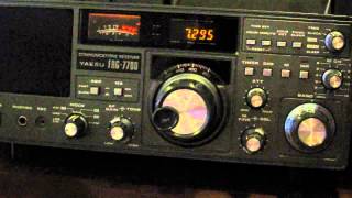 Yaesu FRoG  FRG7700 vs National NC57 Ham Radio Receivers [upl. by Fishman]