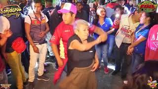 BAILE SONIDERO LA CUMBIA DE LA VERDOLAGA  SONIDO FANIA [upl. by Nodmac]