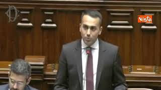 Di Maio sbaglia un congiuntivo alla Camera si corregge e chiede scusa [upl. by Nolubez]